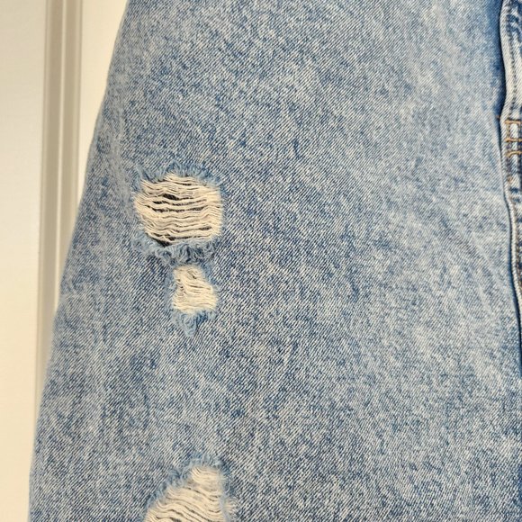 Distressed Mini Skirt H&M - Picture 3 of 6